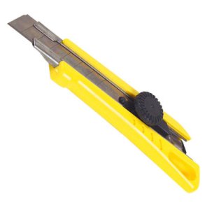 TAJIMA Hobbykniv 18mm m/skrue